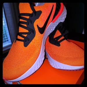 lady foot locker nike air max thea